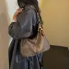 Bestseller de comercio exterior transfronterizo: bolsa tote casual de moda de gran capacidad, bolsa de hombro y cruzada, bolso vintage para el antebrazo para el día a día
