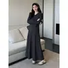 Nuevo Vestido Largo Rayado con Capucha para Mujeres Embarazadas Estilo Perezoso Otoño e Invierno que Cubre el Vientre Aspecto Adelgazante y Falda de Maternidad Dulce para Mujeres