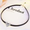 Collar de cuerda de cuero negro con forma de corazón y circonitas brillantes para mujer, estilo japonés y coreano, cadena para clavícula, banda para el cuello que combina con todo, joyería para el cuello