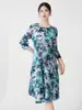 Roupa Estilo Resort de Luxo Shenzhen Nanyou para Mulheres, Roupa Plus Size, Vestido Versátil de Comprimento Médio Solto Estampado Issey Miyake
