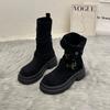 Botas Curtas Slim e Versáteis Botas Estilo Britânico Retrô para Mulheres 2025 Novo Outono e Inverno Camurça Saltos Grossos Solados Grossos