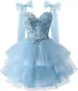 Vestidos de Baile de Graduación de Tul en Niveles con Apliques de Encaje Brillantes Correas de Moño Vestidos Cortos de Graduación para Adolescentes