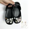Accesorios para zapatos tipo ballet perforados DIY, accesorios de perlas y pedrería, hebillas de zapato desmontables de alta gama y decoraciones para la superficie del zapato