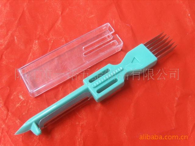 厨房蔬菜刀,切片刀长16.8,宽2.4CM盒长9.5宽2.