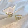 Pendientes de Diseño Exclusivo de Alta Gama Chapados en Oro con Microincrustaciones y Nudo Dorado de Pedrería para Mujer, Pendientes de Lujo Ligero de Celebridad de Internet Coreana