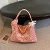Bolso Tote de Moda Estrella Nuevo Bolso Casual para Mujer Gran Capacidad Estampado de Leopardo Simple Estilo Coreano Versátil para Viajar Bolso de Hombro