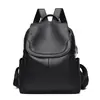 Mochila de moda transfronteriza de primera capa para mujer 2025 tendencia coreana mochila de piel de vaca para mujer bolso simple de cuero suave primera generación de pelo