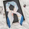 Lenço quadrado pequeno lenço feminino 2024 Novo versátil primavera e outono fino lenço de mãe xale decorativo de alta qualidade combinando com camisa