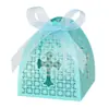Caja de dulces para boda cortada con láser estilo europeo, caja de papel blanca con diseño de cruz hueca, caja de regalo para bautizo y comunión, en stock