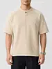 Ropa para Hombre Fengshe / Nuevo Verano 2026 Estilo Americano Camiseta de Manga Corta con Cuello Alto para Hombre Camiseta Corta Ligera para Hombre