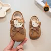 Birkenstocks de Desenho para Meninas 2026 Primavera/Outono Novo Estilo Moda Infantil Versátil Solado Macio Sapatos de Princesa Sapatos Casuais para Crianças Médias/Grandes