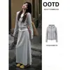 Traje Deportivo Gris de Otoño para Mujer Estilo Coreano Casual Ligeramente Maduro Ligero Personas de Alto Conocimiento Conjunto de Ropa Otoño Sensación de Alta Gama