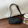 Bolsa de Tela de Nylon Retro Otoño e Invierno para Mujer 2026 Nuevo Estilo Moda Tendencia Versátil Bolso Cruzado Súper Caliente Bolso de Hombro Único para el Brazo