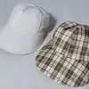 Boné de Beisebol Xadrez Dupla Face para Mulheres, Novo Estilo Primavera e Verão, Aba Larga, Faz o Rosto Parecer Menor, Proteção Solar, Fashion