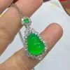 Colgante de Calabaza Incrustado Chapado en Plata al por Mayor Estilo Chino Nuevo Calcedonia Verde, Collar de Jade para Mujer Ágata Verde Esmeralda Calabaza Pequeña