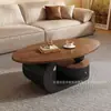 Mesa de centro de estilo vintage de lujo ligero en color nogal para sala de estar, uso doméstico, mesa de té de forma ovalada, mesa de centro pequeña de combinación moderna simple, modelo nuevo
