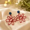 Aretes Geométricos Rojos Ankela Festivos de Año Nuevo Nicho Temperamento Venta Caliente Aretes de Botón Otoño/Invierno 2026 Venta al por Mayor de Pendientes