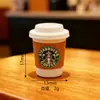 Paisaje en Miniatura Taza de Café Starbucks Casa de Muñecas Resina Accesorios Pequeños Llavero Colgante para Manualidades Pasador Accesorios para Joyería