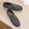Novos Mocassins Masculinos de Cor Sólida Sem Cadarço, Versáteis e Estilosos para o Verão, Sapatos Slip-On Respiráveis Casuais para Trabalho e Deslocamento
