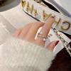 Anel de Dedo Indicador Cruzado de Pérola e Diamante em Camadas Duplas, Anel Personalizado para Mulheres, Moda Tendência de Celebridade da Internet, Anel Estiloso Pequeno Cubo de Açúcar