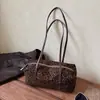 Bolsa de Ombro Única Retro de Camurça Transfronteiriça Feminina 2026 Outono Nova Bolsa de Mão Simples Leve para o Trabalho Bolsa de Axila