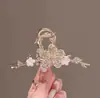 Pasador de Perla Incrustado con Diamantes Coreano, Diseño de Lujo de Moda, Pinza de Garra para la Parte Trasera de la Cabeza, Accesorio de Moda de Personalidad Nicho al por Mayor