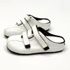 Meias-pantufas estilo Birkenstock com velcro, verão 2026, mais vendidas, sola grossa, bico redondo, fofas e descoladas, slip-on, pantufas femininas