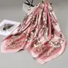 Bufanda de seda decorativa de alta gama transfronteriza, versátil para primavera y otoño, nueva colección de verano 2026, elegante pañuelo cuadrado grande para mujer, fino y elegante