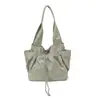 Nova bolsa de ombro plissada com cordão para o verão, bolsa tipo cesta de grande capacidade, bolsa de ombro versátil e leve de nylon para mulheres