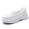 Zapatos de enfermera para mujer en stock, otoño/invierno, transpirables, de suela blanda, cómodos, de suela gruesa, antideslizantes, resistentes a los olores, zapatos de trabajo médicos, exclusivamente para ventas transfronterizas