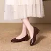 Zapatos de Mujer Más Vendidos Piel Suave Planos Bajos 2026 Otoño Retro Nuevo Estilo Punta Cuadrada Cómodos Suela Plana Suave Zapatos de Piel para Madre