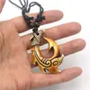 Colar de Resina Estilo Étnico Tribal da Nova Zelândia Pingente Imitação de Osso Gancho de Peixe Maori Joias de Turismo Cênico Atacado
