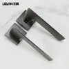 Cerradura Magnética Moderna Minimalista de Manija Cuadrada con Llave, Cerradura Silenciosa de Madera Gris Cepillada para Puertas de Habitaciones Interiores
