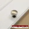 Tirador de Cajón de un Solo Agujero Estilo Chino para Armario y Gabinete Tirador de Bronce Antiguo Estilo Europeo Tirador Vintage para Puerta de Gabinete Estilo Americano