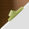 Novedad Verano 2026 Estilo Nuevo Pantuflas para Casa Interior para Baño con Patrón Cuadriculado Irregular