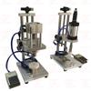 Máquina llenadora de perfume semiautomática pequeña, boquilla neumática pura, máquina de conexión de glándulas, juego de perfume cosmético, máquina