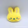 Nuevo broche de conejito de peluche con expresión linda, bolso de conejito, correa de muñeca, accesorios decorativos para muñecas.
