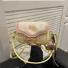 Bolso Bandolera Cruzado de un Solo Hombro Fresco a Cuadros Dulce y Lindo con Diseño de Patchwork, Nuevo Moda 2026 Elegante para Viajar Diariamente Casual