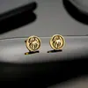 Pendientes de Tachuela Cruz Araña para Hombre Lujo Ligero Gama Alta Retro Diseño de Nicho Pendientes Moda para Mujer Versátil Tendencia Joyería para Orejas