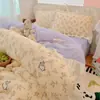 Juego de cuatro piezas de terciopelo de leche engrosado, fresco y cálido, estilo Ins, funda de edredón para maternidad, juego de tres piezas de sábana para dormitorio de estudiante para invierno