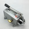 Torno de punção bomba manual Y-8 bomba manual de óleo lubrificante base metálica pressão manual fresadora CNC lubrificador de máquina