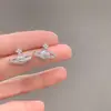 Brincos de Personalidade de Design de Nicho de Luxo Leve Estilo Francês Doce Cool Versátil Brincos de Saturno Cravejados de Diamante Brincos de Tarraxa de Alta Qualidade