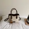 Bolso de Mano de Felpa Gamuzada para Mujer 2026 Nuevo Otoño Retro Commute Bolso de Hombro Único Bolso Cubo Cruzado Maillard