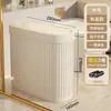 Lixeira de Banheiro Montada na Parede Doméstica para Espaços Estreitos Especial Cesto para Papel Higiênico com Tampa e Alto Acabamento Novo Estilo 2025