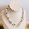 Collar de Perlas Apiladas de Doble Capa para Mujer Lujo Ligero de Alta Gama Nicho de Color Mezclado Combinable Decoración de Cadena de Lana Otoño e Invierno