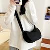 Bolso grande de tela de nailon texturizada estilo coreano 2023 nuevo bolso casual simple de color sólido moda para ir al trabajo bandolera