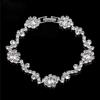 Pulsera de joyería de flores nupciales plateadas transfronterizas de diamantes completos Nueva moda del sudeste asiático Cadena de garra Pedrería Joyería para bodas