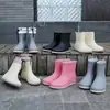 Sapatos de chuva para mulheres adultas sapatos curtos antiderrapantes botas impermeáveis resistentes ao desgaste Four Seasons Student All-match Cor sólida Botas de chuva quentes femininas