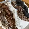 Bufanda Larga de Seda con Puntos Polares Estilo Coreano Collar para Mujer Lujo Ligero Alta Gama Bufanda Retro Elegante Casual Protección Solar Versátil Corbata