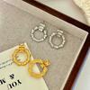 Pendientes Redondos Retorcidos de Aleación Irregulares de Estilo Retro Europeo y Americano Elegantes Simples Versátiles Pendientes de Nicho para Mujer